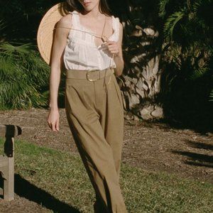 Doen Olive Green High-Waisted Pants